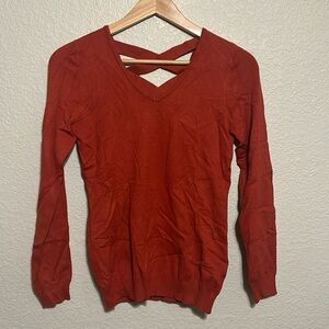 New LOVE ELLIE orange sweater 🍁